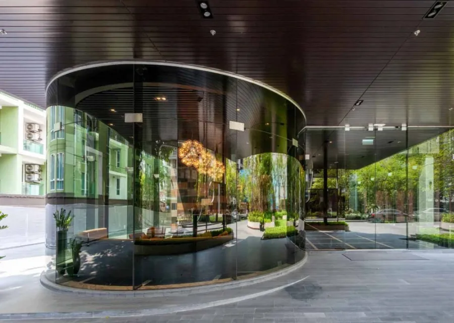 ให้เช่า Noble Be Sukhumvit 33 ชั้น 8 ห้องน่าอยู่ แต่งครบ จองเลย ห้ามพลาด