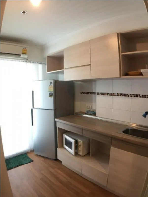 Condo for rent, Lumpini Place Ratchayothin, size 28 sqm., Building A, 15th floor, fully furnished, finish in one room, urgently