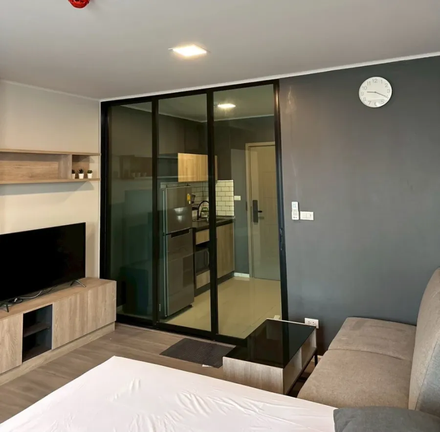 Condo for rent at Dcondo Campus Hideaway. Nice room, complete amenities, great price. Book today!