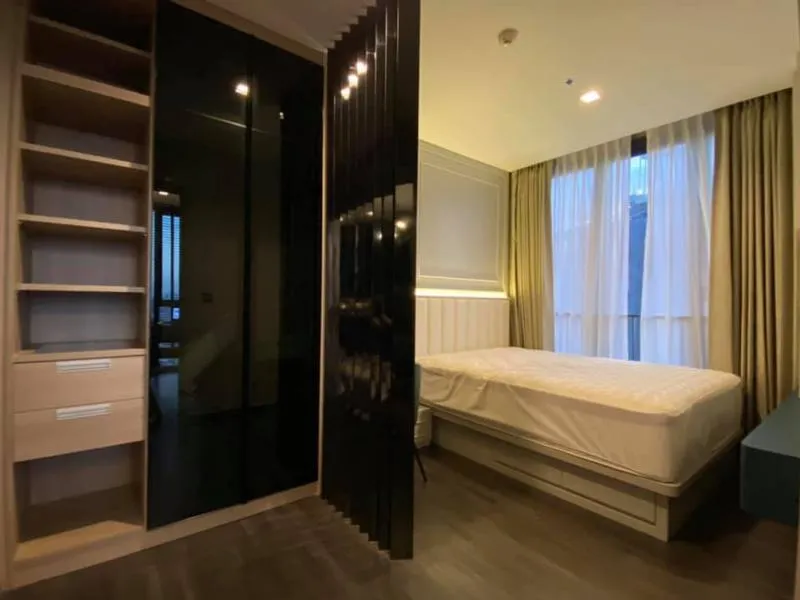 For Sale The Line Asoke-Ratchada Fully furnished with built-in furniture Complete with a good room, be quick before you miss it.