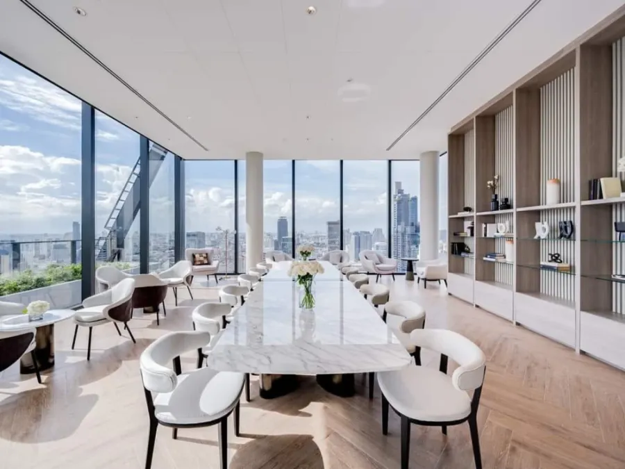 Tait 12 Sathorn Luxurious Condo for Rent, fully furnished room, ready to move in, model style, come and reserve today.