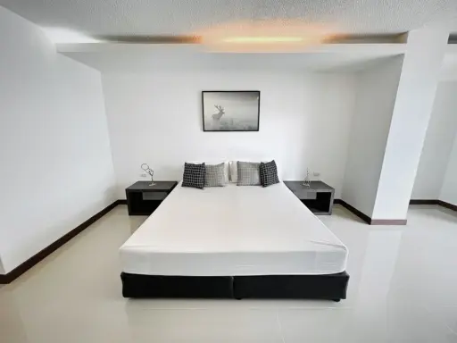 ให้เช่า Waterford sukhumvit 50 ห้องนี้เก่าแต่เก๋ามาก ห้องสวยสะอาดใหม่เหมือนห้องมือ1 เฟอร์ครบ จองเลย