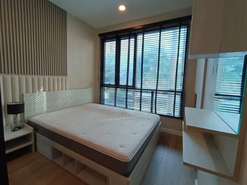 ขาย ให้เช่า เดอะคิวบ์ พลัส พหลโยธิน 56 ตกแต่ง Build-in ผนังหัวเตียงเก็บเสียง วิวสวยงามติดสระว่ายน้ำ