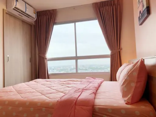 For rent, Lumpini Park Petchkasem 98, super cute room. Sweet type. Don't miss it. It's nice to stay. Plus everything is complete. Hurry up.