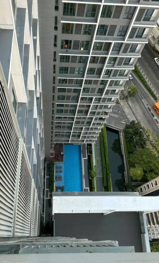 ขาย ให้เช่า คอนโด ไอดีโอ โมบิ สาทร-ตากสิน ห้อง Duplex ตกแต่งน่าอยู่สุดๆ ชั้นสูง มาแต่ตัว อยู่ได้เลย