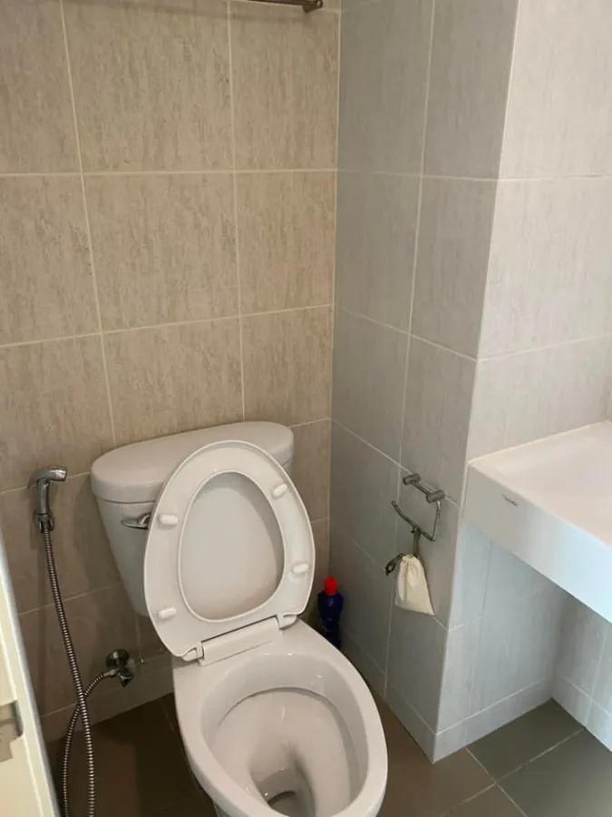 For rent Lumpini Ville Nakhon In-Riverview, new room, clean, complete with furniture and electrical appliances, book now.