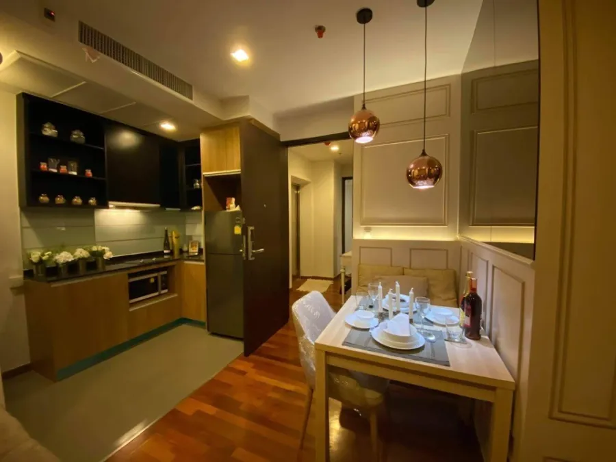 For rent!! Condo Wish Signature Midtown Siam, room number 214, fully furnished, ready to move in immediately, hurry up and book now!!