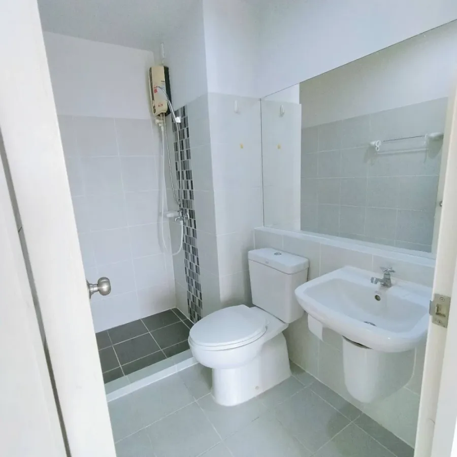 Condo for rent, Lette 624 Ladprao. Ready to move in, fully furnished, great price. Book now, don't miss out!