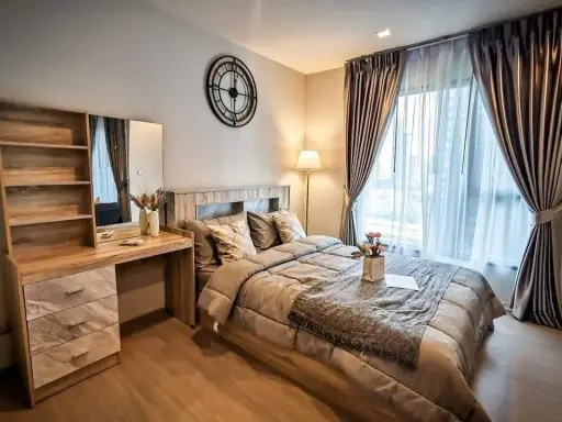 For rent: Life Asoke-Rama 9, ready to move in, fully furnished, appliances included, just bring your own luggage and move in. Don't miss out! images