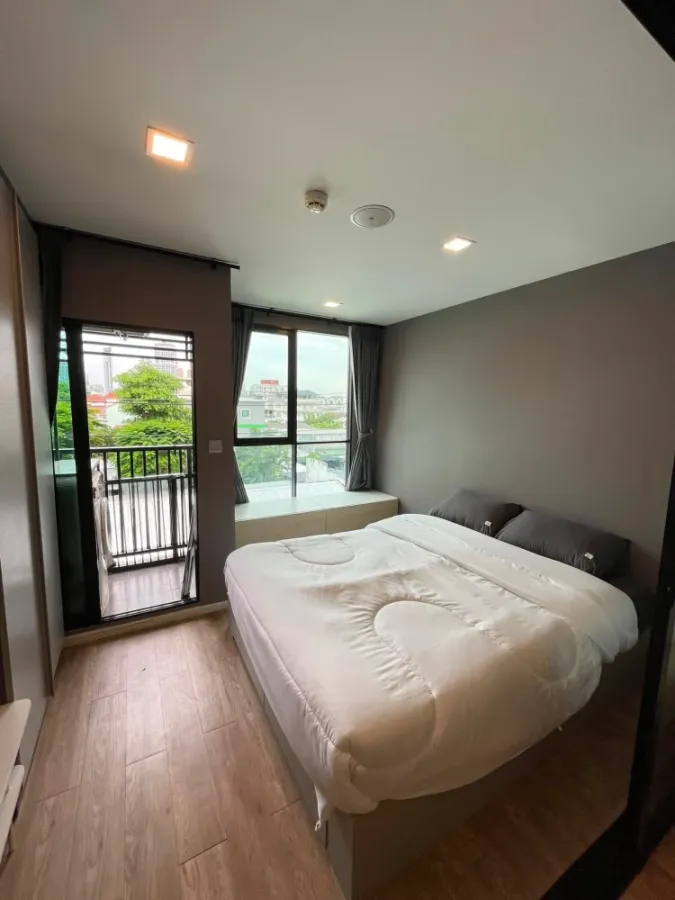 ให้เช่า Atmoz ลาดพร้าว 15 ห้องทำผนังกันเสียง พร้อมเครื่องใช้ไฟฟ้าครบครัน มาแต่ตัวเข้าอยู่ได้เลย