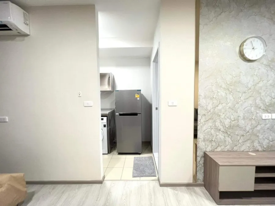 For rent: Plum Condo Sukhumvit 62, 8th floor, same floor as common area, beautifully decorated, fully furnished, very well-toned, don't miss it.