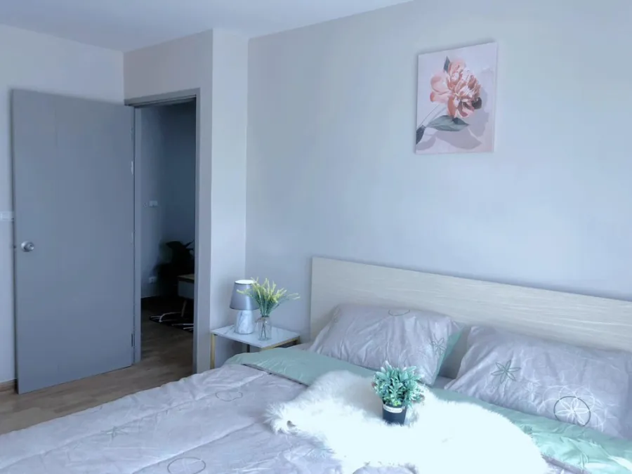 For rent, B Condo Phaholyothin, Building A, 8th floor, new room, just decorated in minimal style, very nice, not booking is missing!!