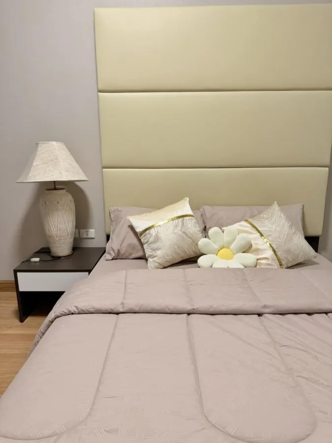 Condo for rent, Supalai River Resort, high floor, spacious room, beautifully decorated, nice to live in. Good like this, reserve now.