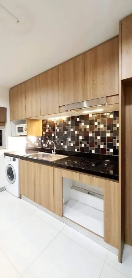 For sale/rent Victoria Lakeview Condominium, very spacious room, very comfortable sofa. Nicely decorated, don't miss it.