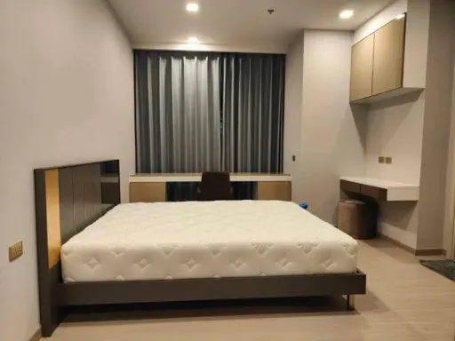 For rent!! Condo One Nine Five Asoke-Rama 9, luxury condo in the heart of the city. Ready to move in, don't miss it!!