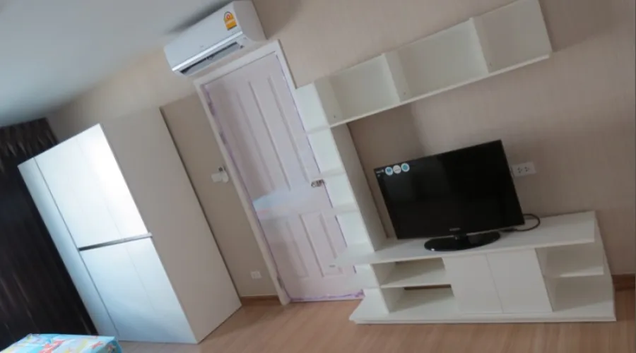 For rent, Plum Condo, Phahon Yothin 89, studio room, brand new room, good index furniture, can't miss it.