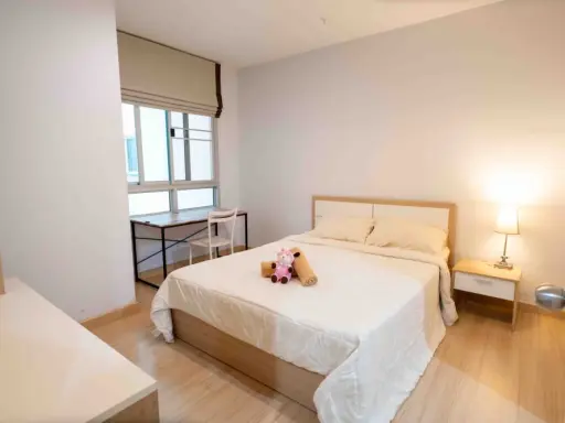 Centric Scene Ratchavipha for rent, spacious room, lots of usable space, complete with amenities. Come reserve today. images