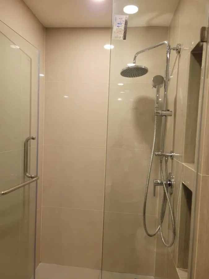 For sale/rent: IKON Sukhumvit 77, ready-to-move-in unit with complete furniture and appliances. Book now!
