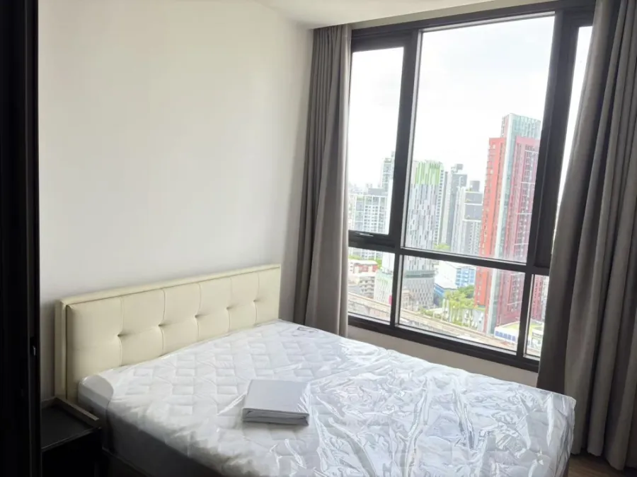 Selling The Line Sukhumvit 71, 24th floor, fully furnished unit. Ready to move in! Book now, don't miss out!