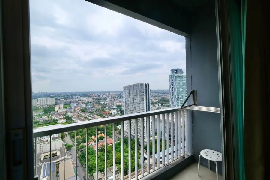 Condo for rent, The Rhythm Sukhumvit 50, nice room, wide size, high floor, good price, don't miss it