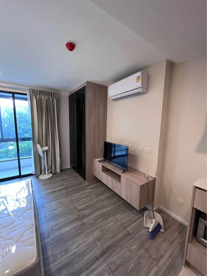 Condo for rent IKON Sukhumvit 77, corner room, quiet, not next to anyone, economical price, hurry and reserve now.