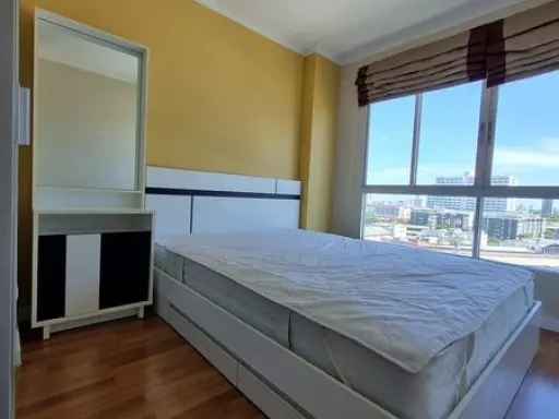 For rent!! Lumpini Place Ratchayothin condo, 10th floor, Building A, BTS view, ready to move in, fully furnished, book now!!
