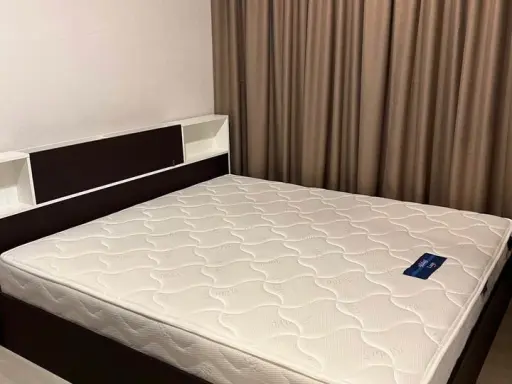 Life Pinklao for sale, 1 bedroom, 1 bathroom, room decorated simply. With good furniture Ready to move in, reserve now.