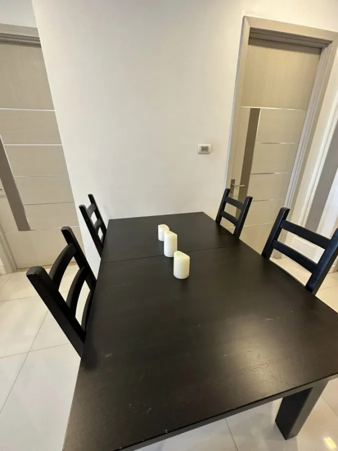 ขาย Apus condo พัทยากลาง ห้องแต่งสไตส์เรียบง่าย น่าอยู่ พร้อมโซฟาขนาดใหญ่น่านั่งนุ่มๆ จองด่วนจ้า