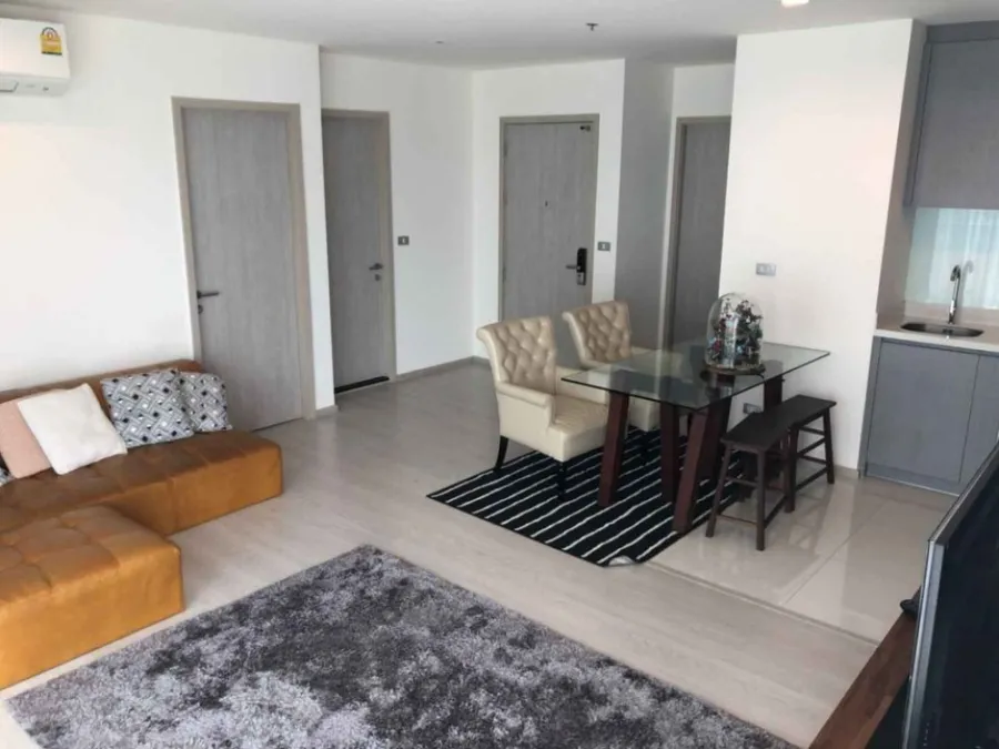 Sell / rent Condo Rhythm Sukhumvit 36-38, corner room, fully furnished, best location, don't wait.
