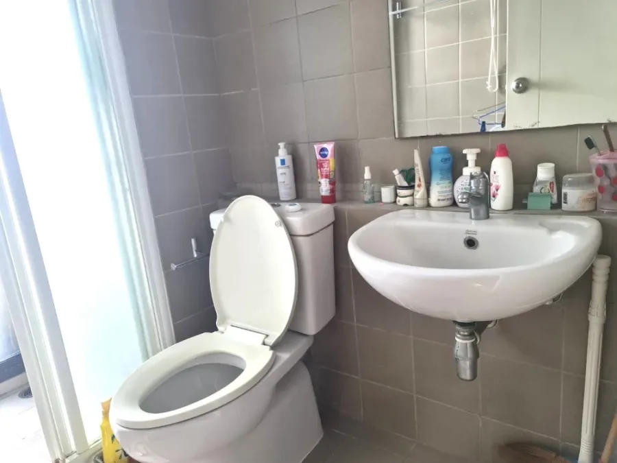 For rent!! Condo Fuse Mobius Ramkhamhaeng Station, 15th floor, swimming pool view, beautiful room, move in with your bags, don't miss out!!