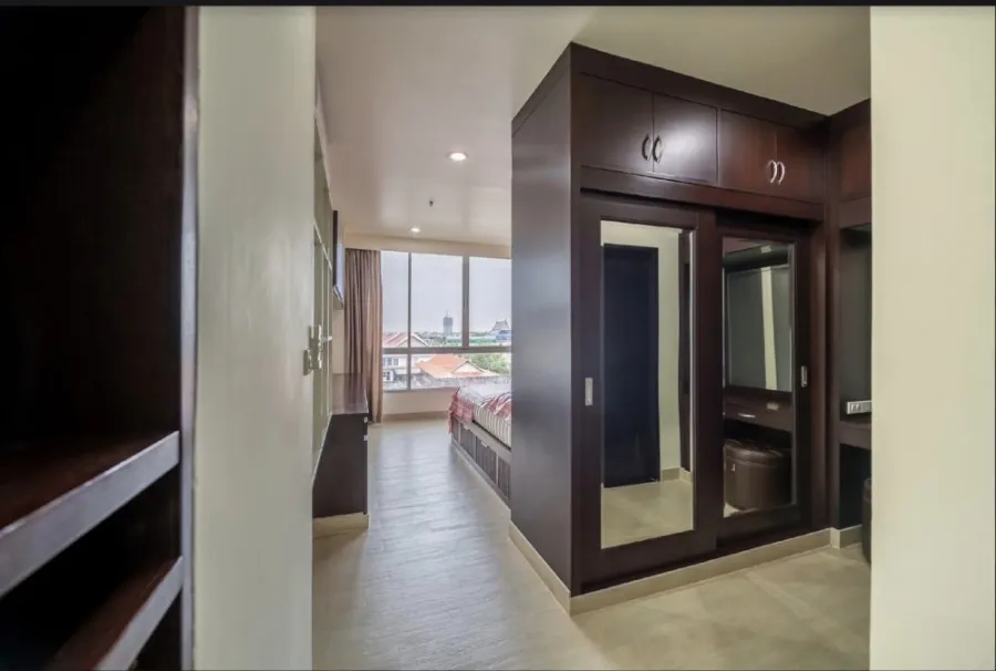 ขาย คอนโด Star Estate พระราม 3 ชั้น 7 ห้องมุมเป็นส่วนตัวมาก มีระเบียง 3 ระเบียง พร้อมเฟอร์ฯ ด่วนๆ