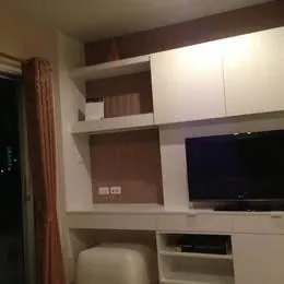 ให้เช่า Condo The Cube Plus Chaengwattana ห้องกว้างอยู่สบาย เฟอร์พร้อม ราคาสบายกระเป๋า จองเลย