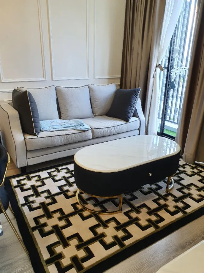 For sale/rent: Condo Knightsbridge Collage Ramkhamhaeng, 15th floor (corner room), fully furnished, ready to move in immediately!!