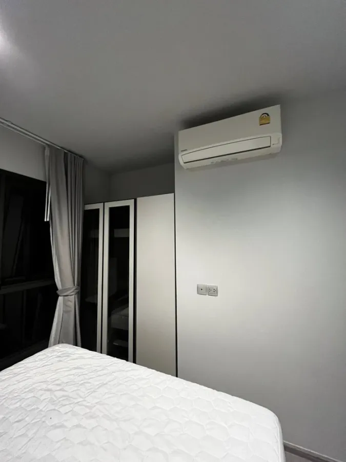 Condo for rent: Life Asoke Rama 9, 33rd floor, beautiful city view, spacious and comfortable. Fully furnished with complete amenities. Book now!