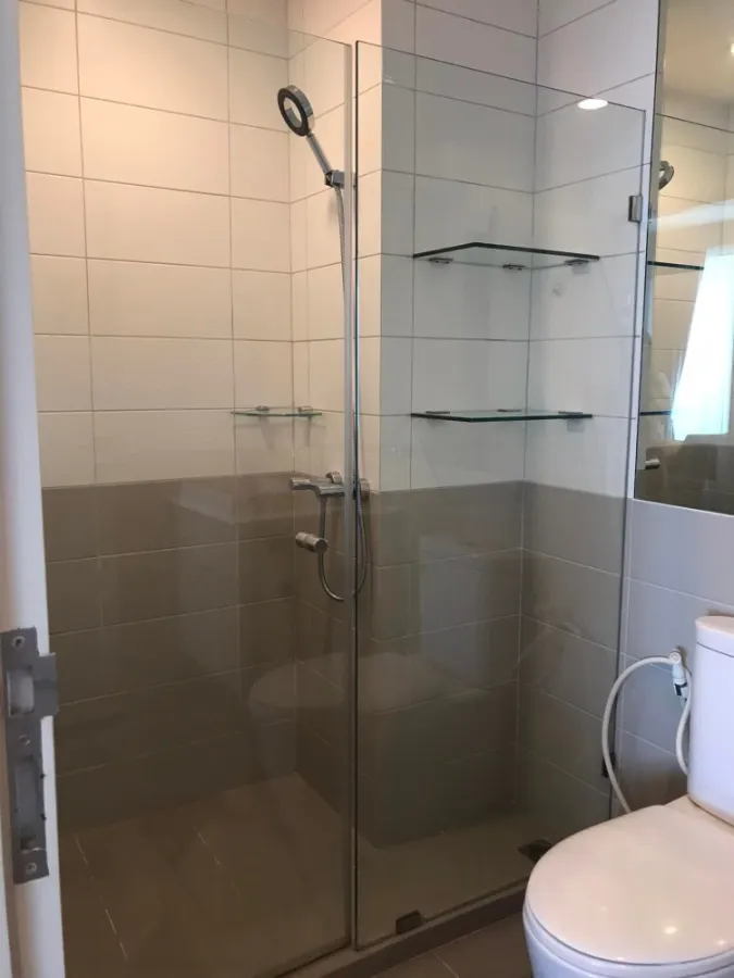 For rent IDEO Q Chula-Samyan, 35th floor, Fully Furnished, plus you can sleep and see beautiful city views. Enjoy this. Book quickly.