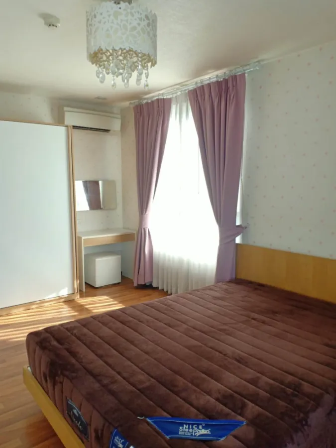 For rent, Condo U@Huamak Station, 1 bedroom, 1 bathroom, nice bed, fully furnished, hurry up and reserve now.