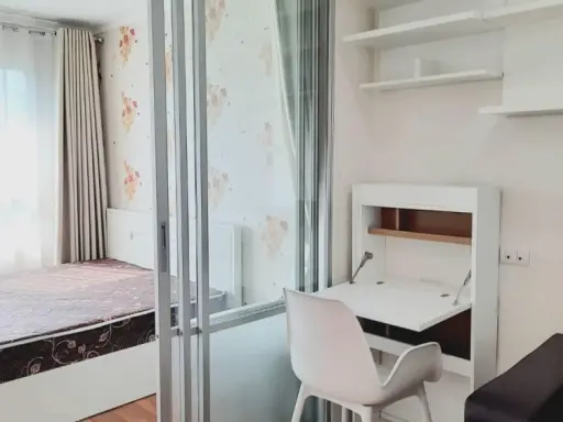 For rent, Lumpini Place Boromarajonani Pinklao, nice room, full wallpaper in the room. The price is super friendly. images