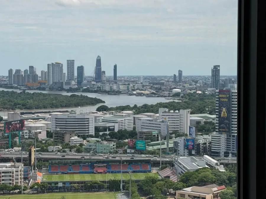ให้เช่า ไลฟ์ พระราม 4 - อโศก ตกแต่งครบทุกมุม เหมาะสำหรับผู้ที่มองหาห้องที่ “อยู่สบาย” ไม่ใช่แค่ “มีไว้พัก”