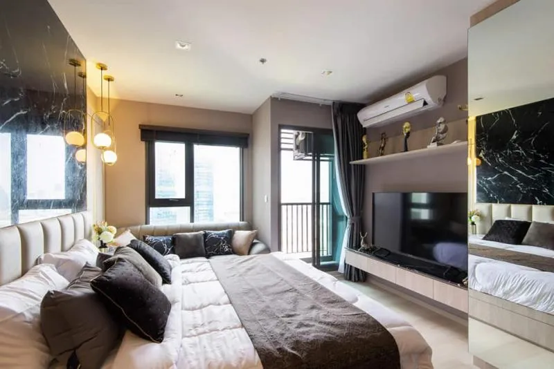 for sale / rent, Life One Wireless, full-built luxury room Full furniture Central is very good Quality location near the BTS, near the mall.