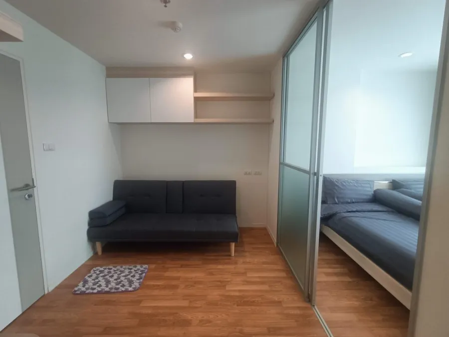 For rent, Lumpini Park Petchkasem 98, spacious room, separate partition. Fully furnished, book now, don't wait.