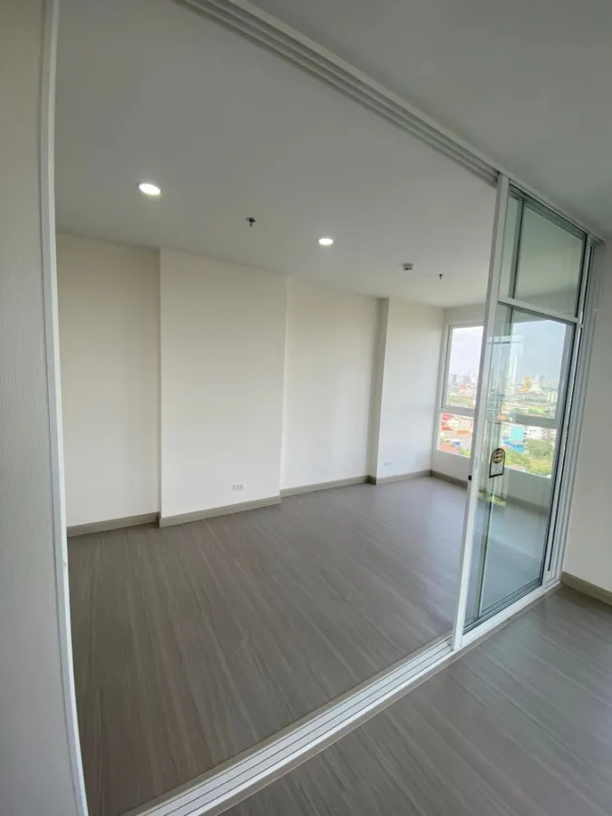 ขายดาวน์ ศุภาลัย ลอฟท์ สาทร-ราชพฤกษ์ ห้องมุม 1 นอน เฟอร์นิเจอร์ชุดครัว Built-in สนใจจองเลย