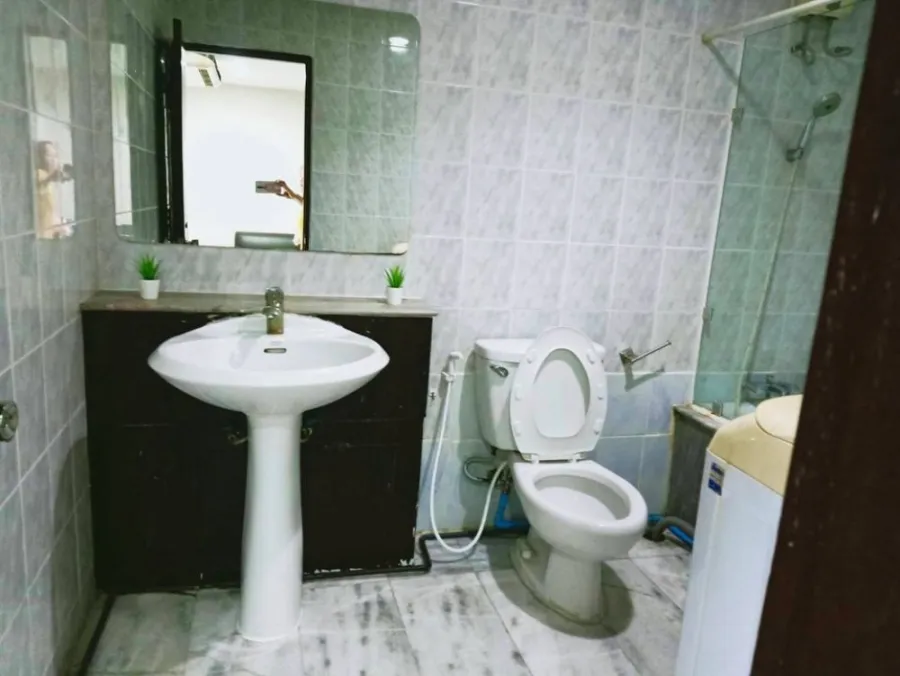 For rent, The Waterford Park Sukhumvit 53, fully furnished, ready to move in. Don't miss it.