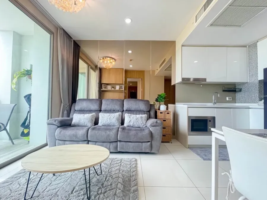 ขาย The Riviera Wong Amat Beach ห้องพร้อมเฟอร์ + เครื่องใช้ไฟฟ้า ชั้นสูงน่าอยู่ จองเลยก่อนพลาด!!!