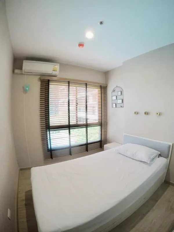 Condo for rent, The Parkland Phetkasem-Tha Phra. Nice, spacious unit with full furnishings. Low floor. Book now!