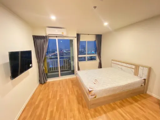 Condo for rent, Lumpini Ville Phatthanakan-Srinakarin, corner room, high floor, city view, reserve first, get in first.