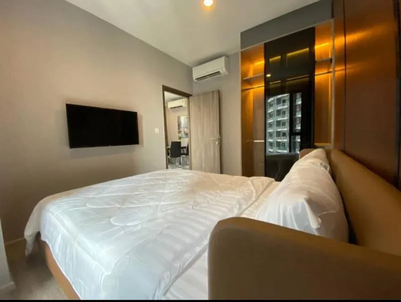 Condo for rent, ideo mobi Asok, 2 bedrooms, 1 bathroom, 23rd floor, city view, comes with full facilities, hurry up