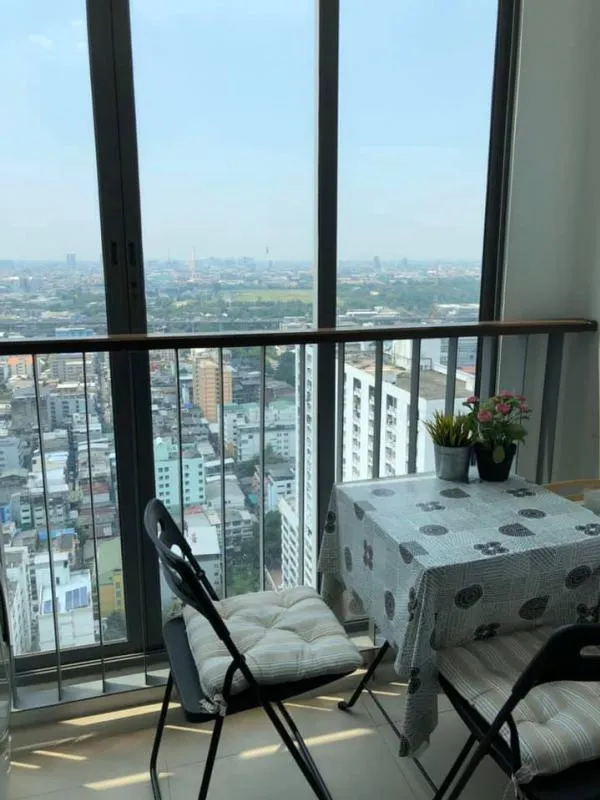 Condo for rent ideo q Phayathai for rent 32sd floor-70 square meters-2 bed 2bath