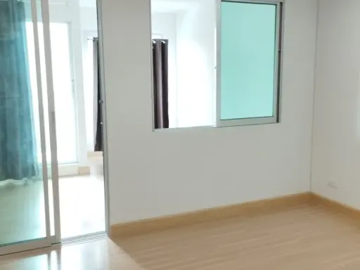 ขาย you 2 condo ห้องเปล่า สะอาดโปร่งโล่ง สภาพสวยกริบ ชั้น 2 คนชอบแต่งห้องห้ามพลาด images
