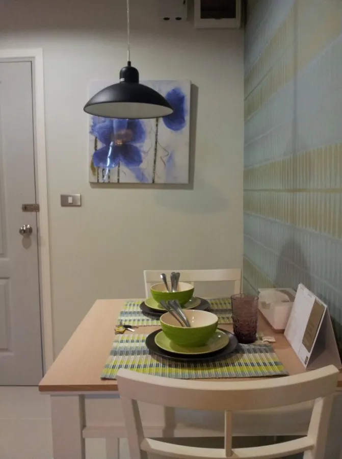 For rent, Rich Park @ Bangson, 20th floor, beautiful room, high floor, good view, with furniture and electrical appliances.