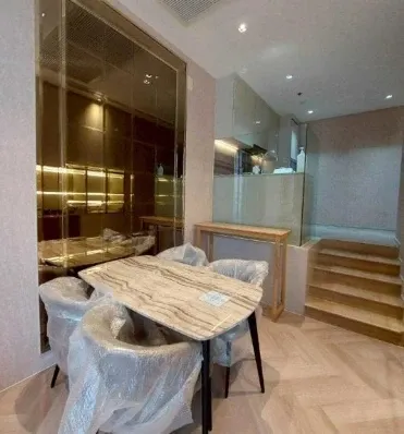 ขาย Ashton Silom ชั้น 11 มาพร้อมการตกแต่งที่ครบครัน จองเลย ห้ามพลาด